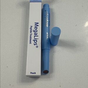 Dr. Denese Skin Science MegaLips Peptide Treatment- Peach